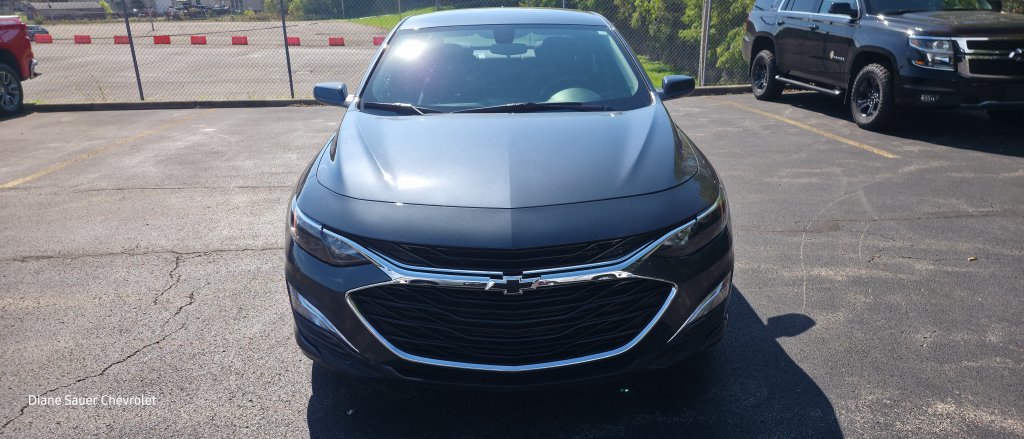 Used 2021 Chevrolet Malibu RS FWD image 1