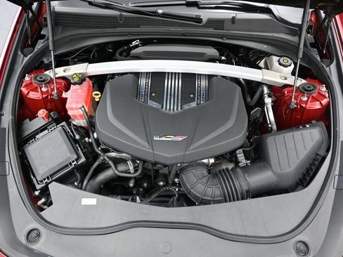 Used 2016 Cadillac CTS V w/ Luxury Package RWD image 27