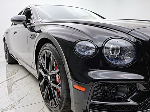 Certified 2023 Bentley Flying Spur S V8 AWD/4WD image 15