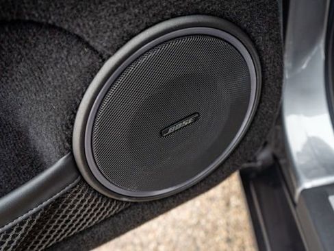 Used 2016 Nissan GT-R Premium image 18