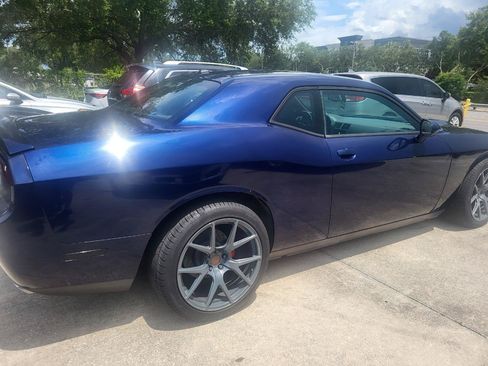 Used 2013 Dodge Challenger R/T RWD image 27