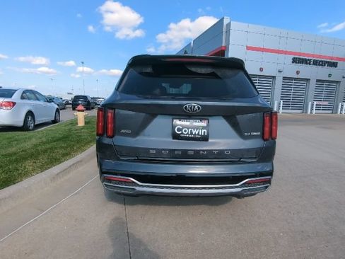 Used 2021 Kia Sorento SX AWD/4WD image 5