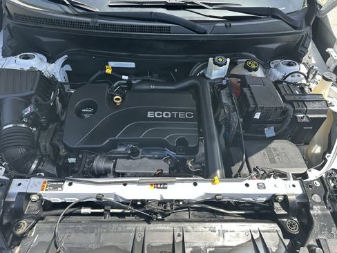 Used 2019 GMC Terrain SLE w/ LPO, Cargo Package FWD image 4