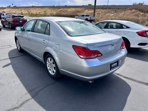 Used 2007 Toyota Avalon XL FWD image 4