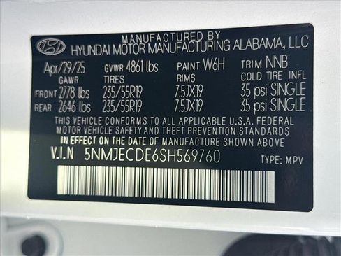 New 2025 Hyundai Tucson Limited image 18