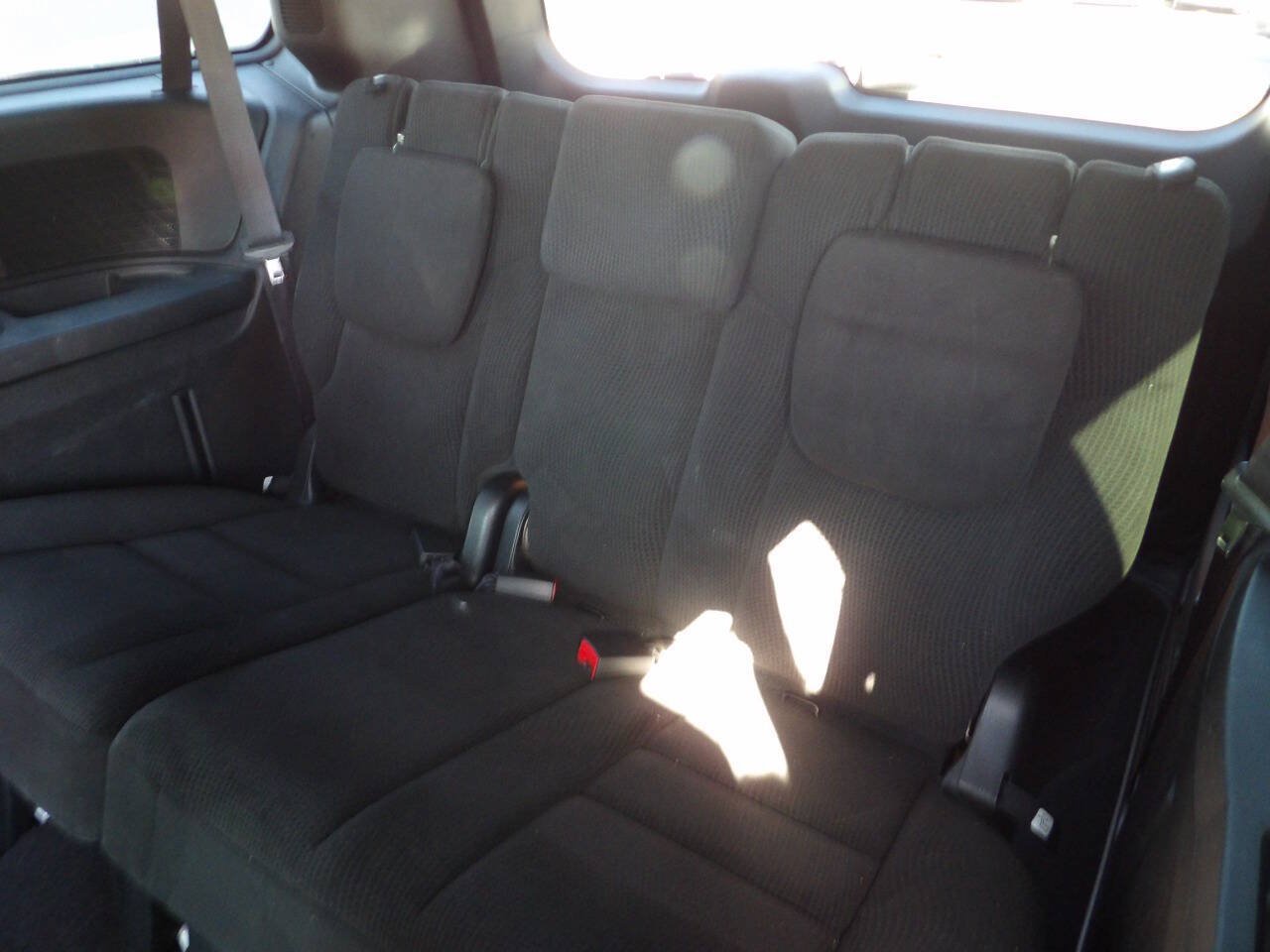 Used 2017 Dodge Grand Caravan SE FWD image 10