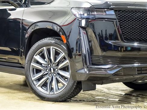 Certified 2024 Cadillac Escalade Sport w/ Touring Package AWD/4WD image 3