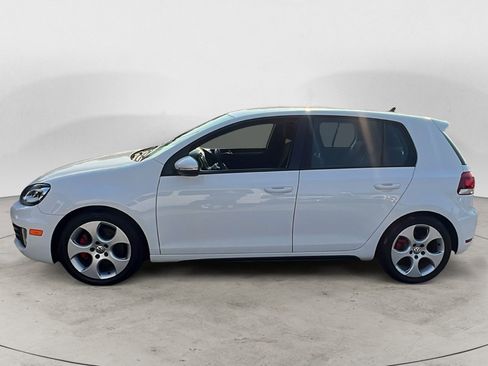Used 2010 Volkswagen GTI 4-Door image 3