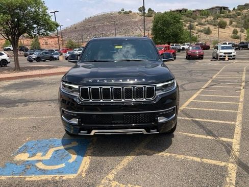 New 2025 Jeep Wagoneer Series III w/ Premium Group I AWD/4WD image 3