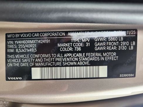 New 2026 Volvo XC60 T8 Ultra w/ Protection Package Premier AWD/4WD image 25