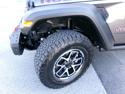 New 2026 Jeep Wrangler Unlimited Rubicon image 7