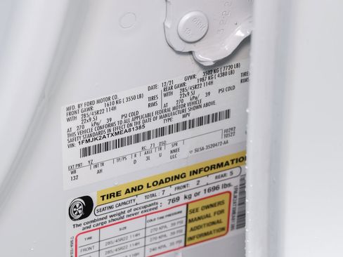 Used 2021 Ford Expedition Max Limited image 18