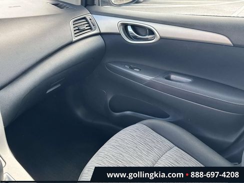 Used 2014 Nissan Sentra SV FWD image 28