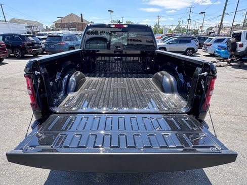 New 2026 RAM 1500 Laramie AWD/4WD image 5