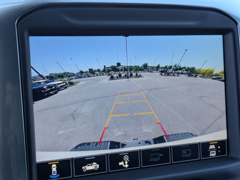 Used 2021 Chevrolet Silverado 3500 LTZ image 28