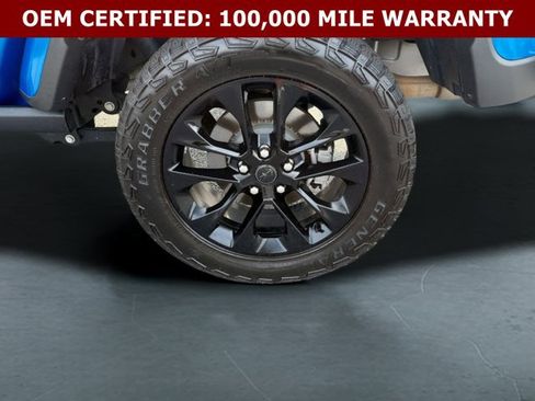 Used 2024 Jeep Gladiator Sport AWD/4WD image 7