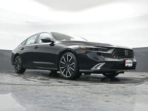 New 2026 Honda Accord Touring image 39