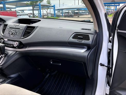 Used 2016 Honda CR-V SE image 18