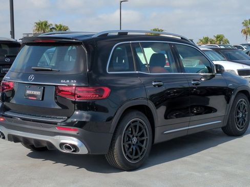 New 2026 Mercedes-Benz GLB 35 AMG 4MATIC image 2