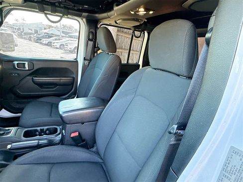 Used 2021 Jeep Wrangler Unlimited Sport image 20