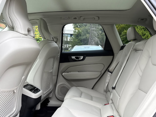 Certified 2026 Volvo XC60 B5 Ultra AWD/4WD image 21