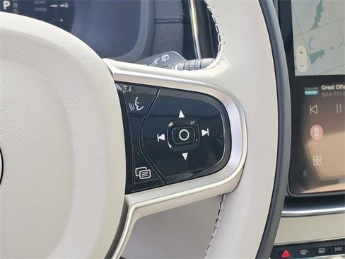 New 2026 Volvo XC90 T8 Ultra image 21