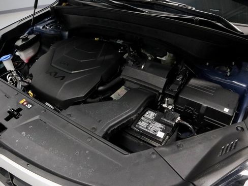 Used 2025 Kia Telluride S image 19