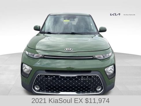 Used 2021 Kia Soul EX image 3