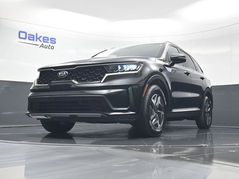 Certified 2021 Kia Sorento S image 42
