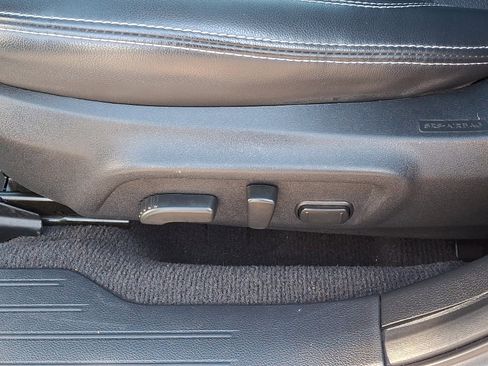 Used 2019 Subaru Legacy 2.5i Limited AWD/4WD image 16