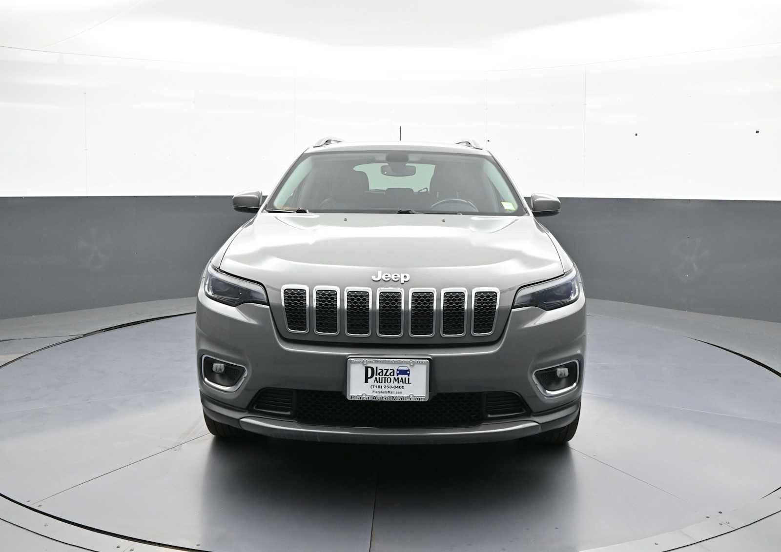 Used 2020 Jeep Cherokee Limited AWD/4WD image 2