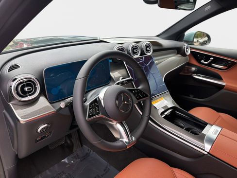 New 2026 Mercedes-Benz GLC 300 image 17