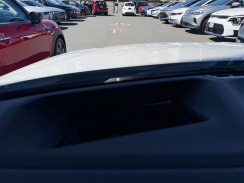 Used 2023 BMW i4 eDrive40 w/ M Sport Package image 13