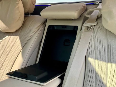 Certified 2023 Mercedes-Benz S 500 4MATIC image 44