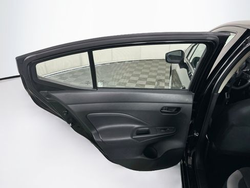 Used 2025 Nissan Versa S FWD image 25