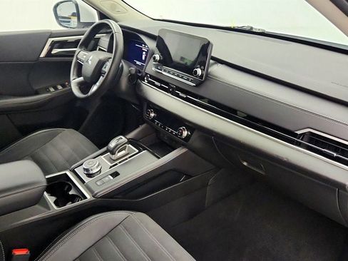 Used 2024 Mitsubishi Outlander SE Black Edition FWD image 26