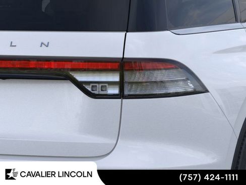 Used 2026 Lincoln Aviator AWD image 21