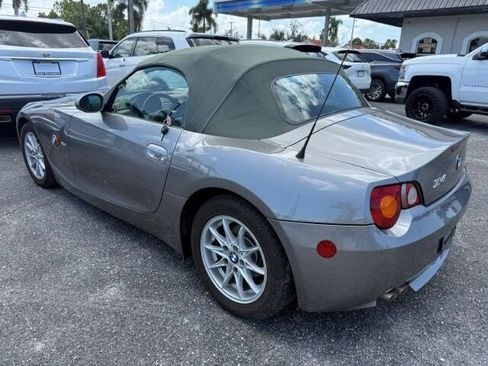 Used 2004 BMW Z4 2.5i RWD image 6