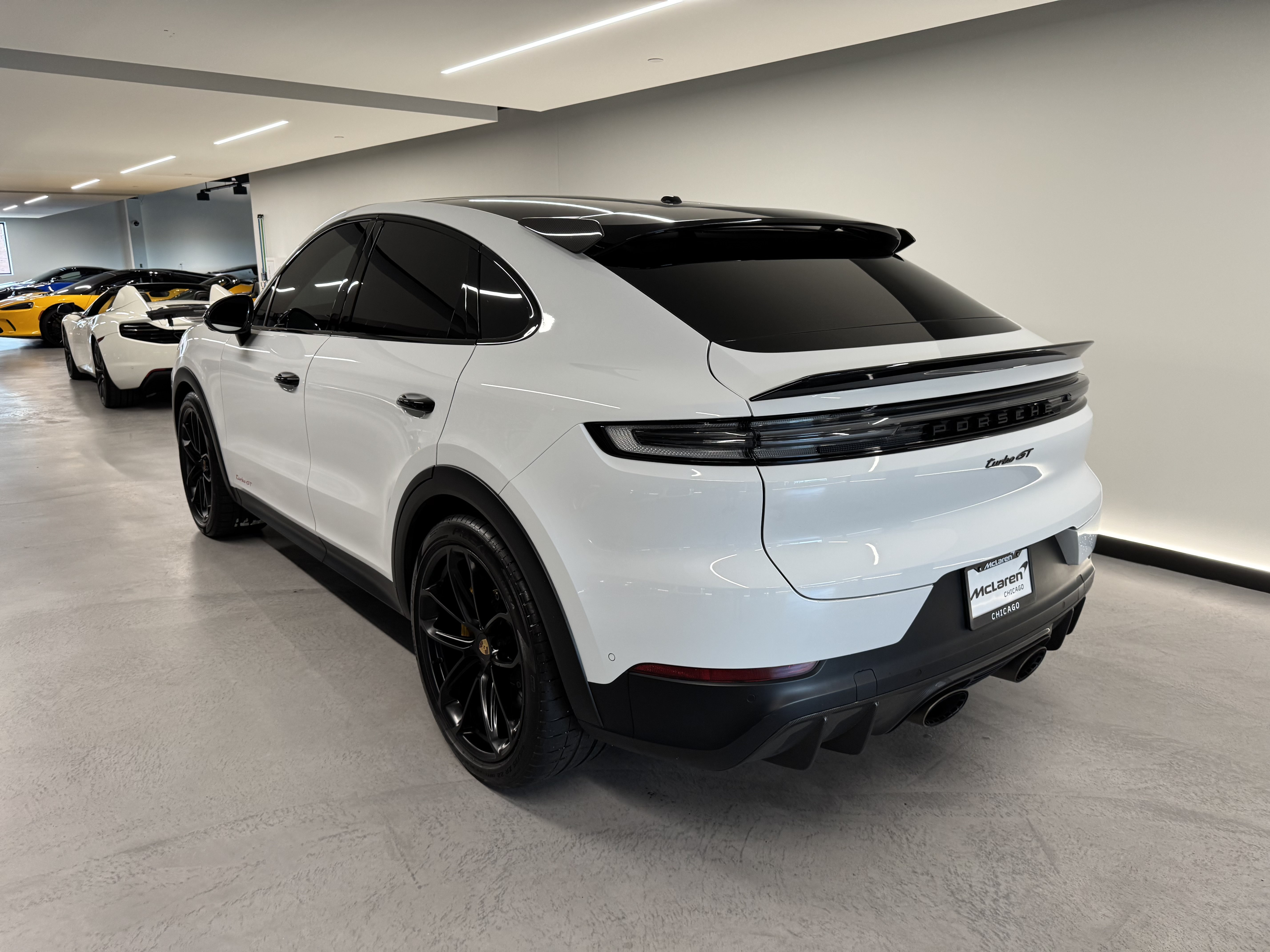 Used 2024 Porsche Cayenne Turbo GT AWD/4WD image 3