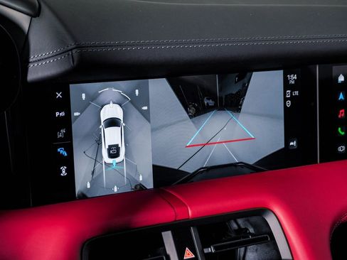 Certified 2023 Porsche Taycan GTS image 23