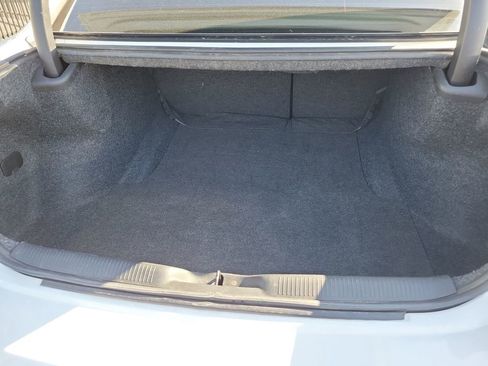 Used 2019 Dodge Charger R/T w/ Blacktop Package image 25