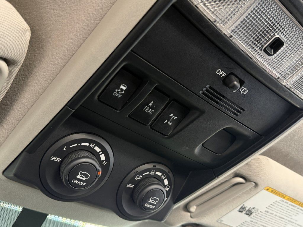 Used 2019 Toyota 4Runner TRD Off-Road AWD/4WD image 26