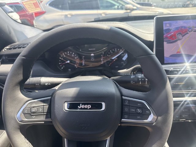 Used 2026 Jeep Compass Limited AWD/4WD image 28