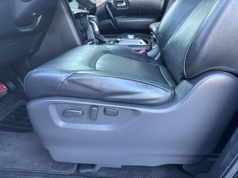 Used 2021 Nissan Armada SL w/ Captain's Chairs Package image 16