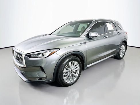 Used 2023 INFINITI QX50 Luxe image 3