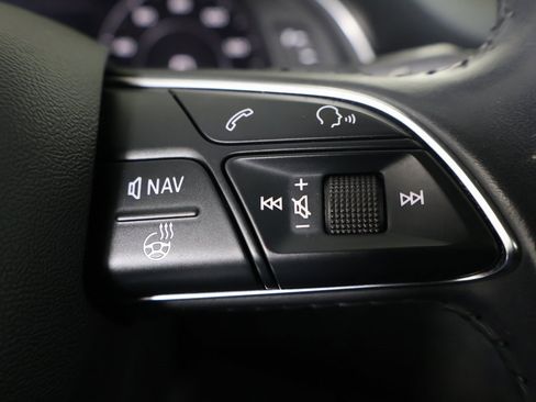 Used 2018 Audi Q7 3.0T Premium Plus w/ Premium Plus Package image 33