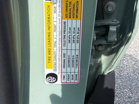 Used 2025 Chevrolet Trax ACTIV FWD image 43