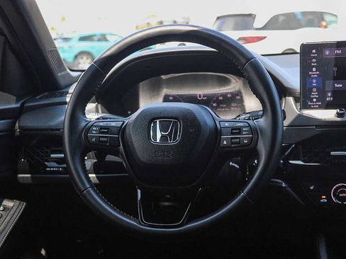 Used 2025 Honda Accord Sport image 15