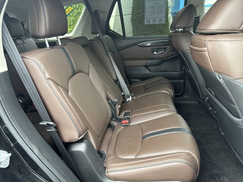 Used 2023 Honda Pilot Elite image 15