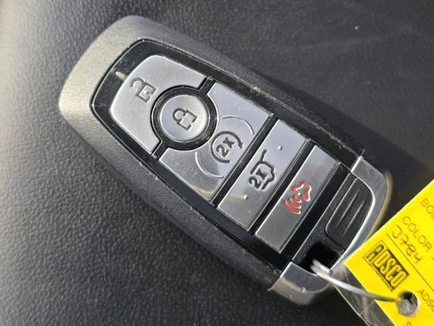 Used 2023 Ford Explorer ST-Line w/ Class IV Trailer Tow Package image 34